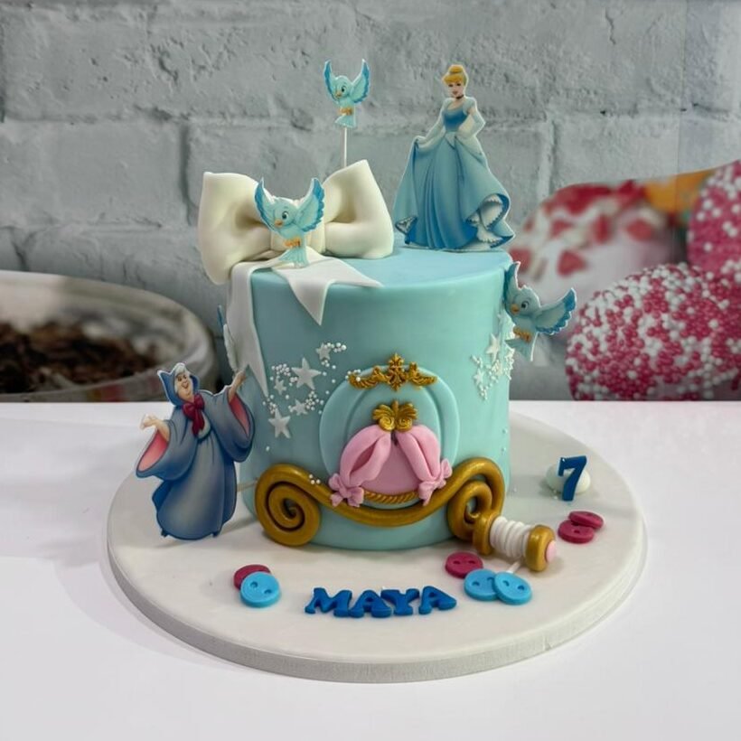 Cinderella’s Carriage cake