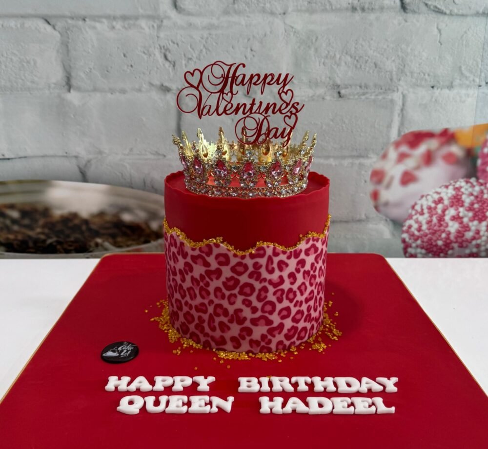 crowned Leopard Cake