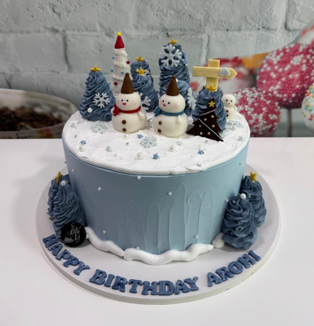 Winter Wonderland Snowman Cake