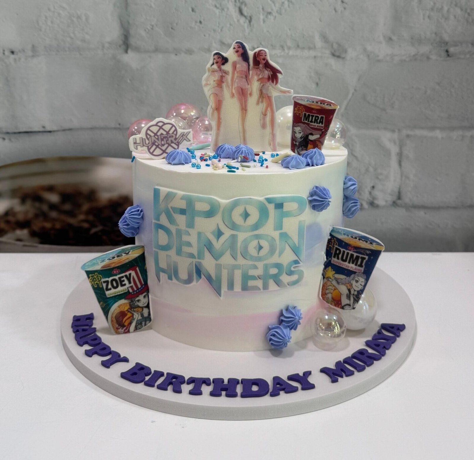 K-Pop Fan Cake
