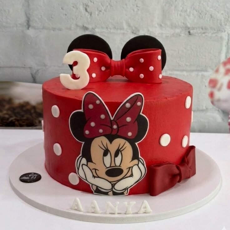 Minnie Mouse Polka Dot Cake