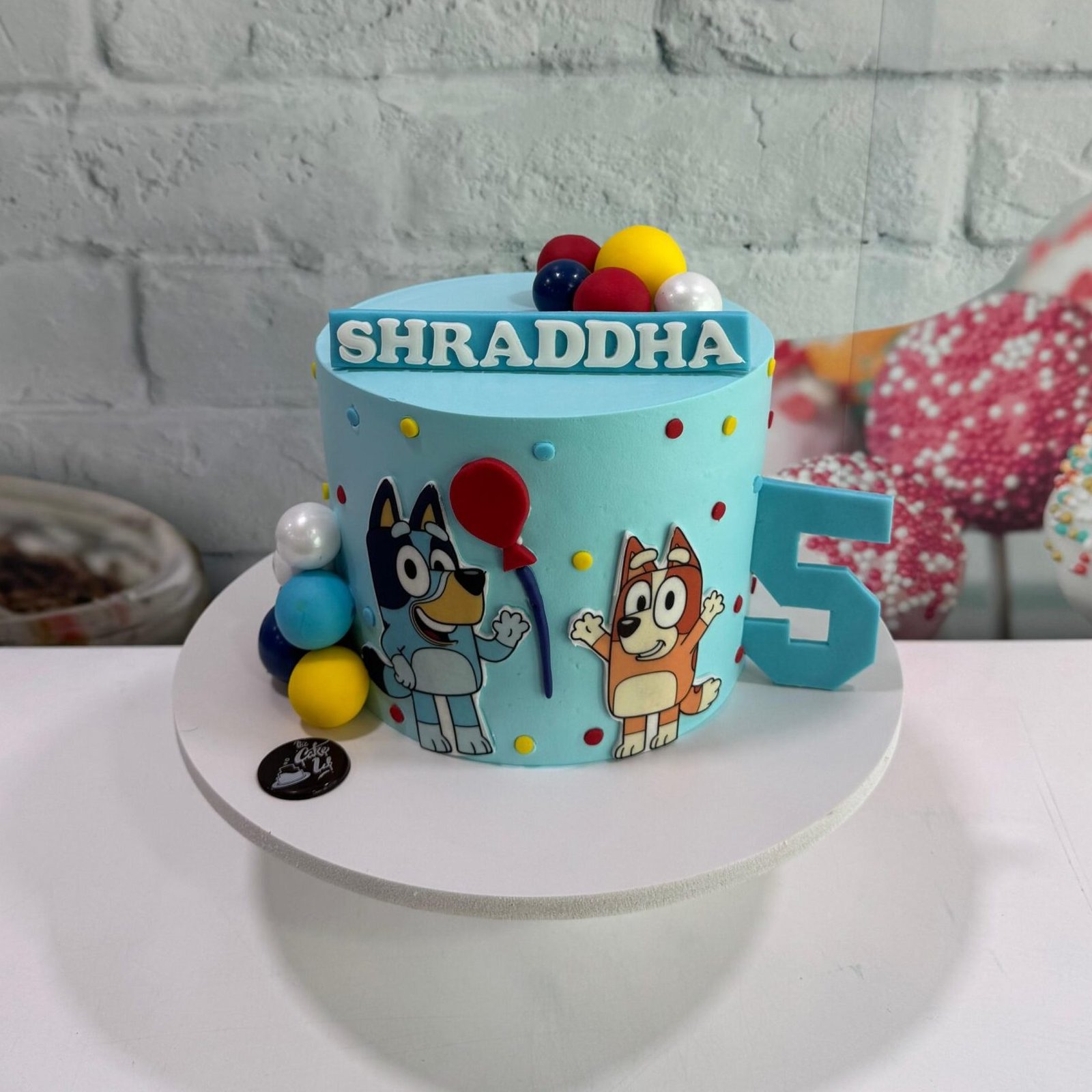 Bluey & Bingo cake