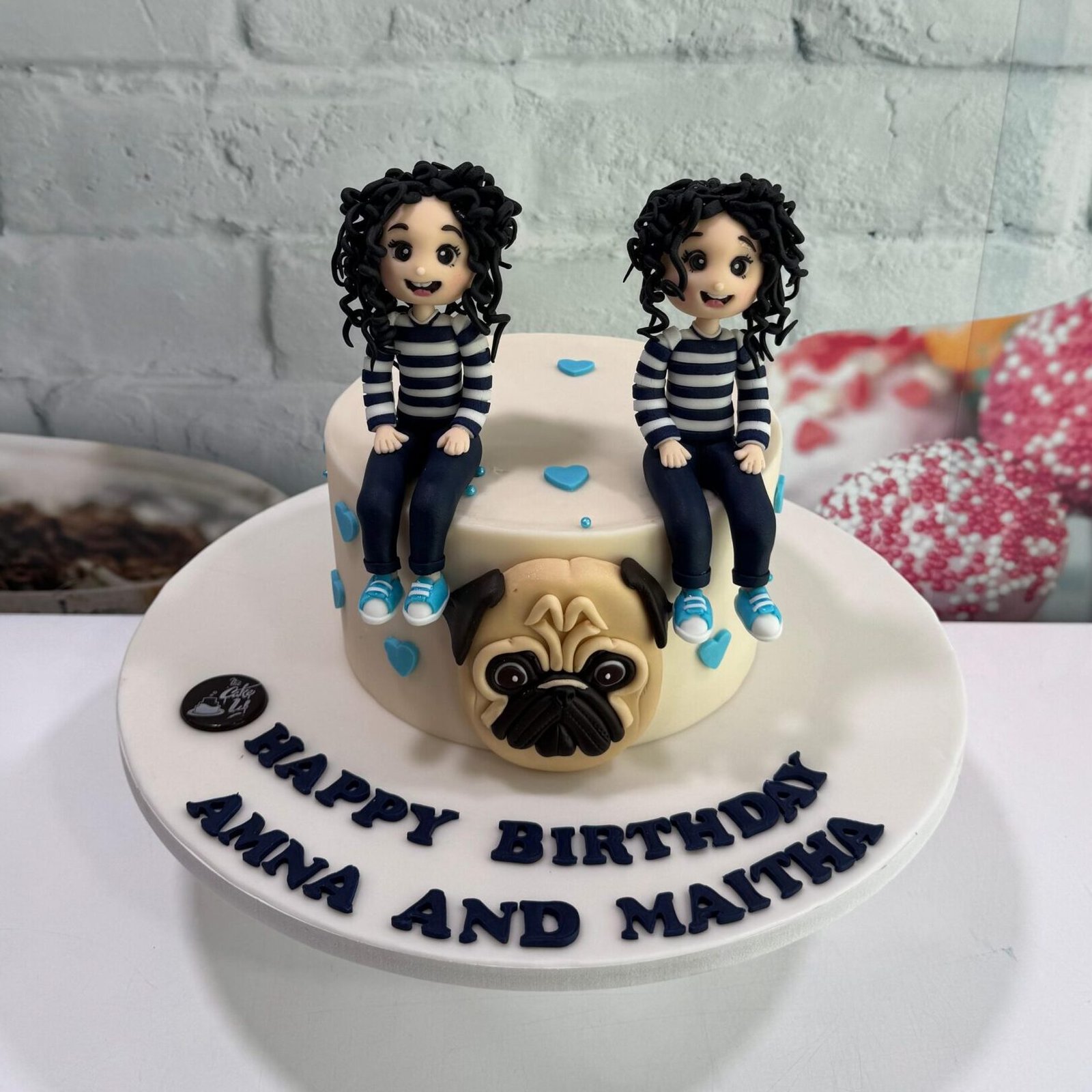Pug & Twins cake