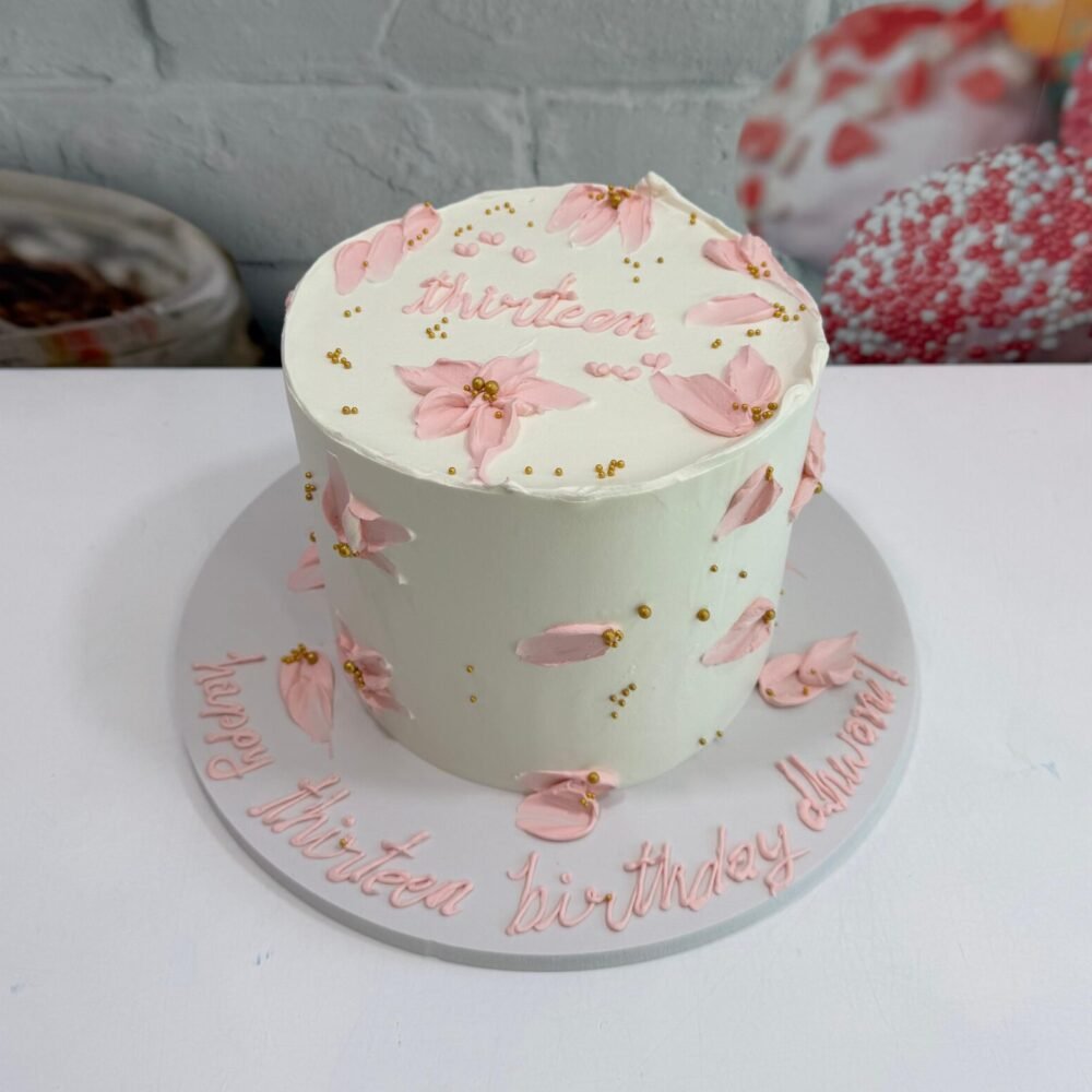 Floral Petal cake – The Cake Lab